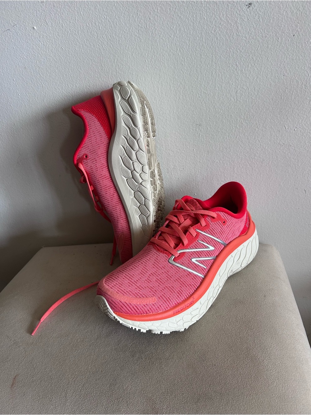 New Balance Women’s Coral Pink Athletic Running Shoes